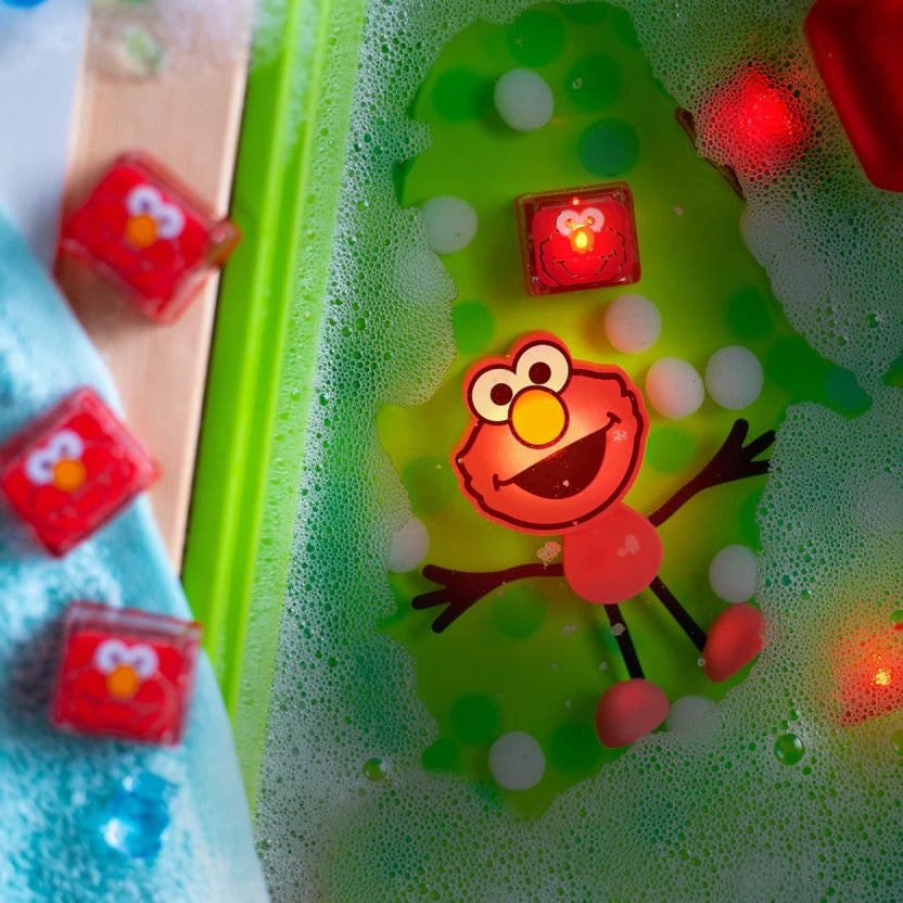 Elmo Glo-Pal Wasseraktiviertes Leucht-Bade-Spielzeug