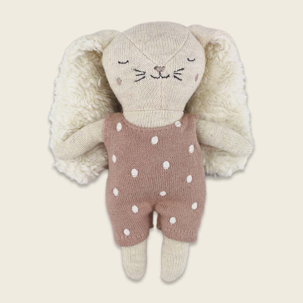 Ava & Yves Babyrassel Hase mit Anzug puderrosa - Sausebrause Shop