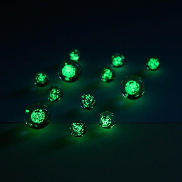 Ava & Yves Magische Murmeln blau Glow in the Dark – 12 Stück - Sausebrause Shop