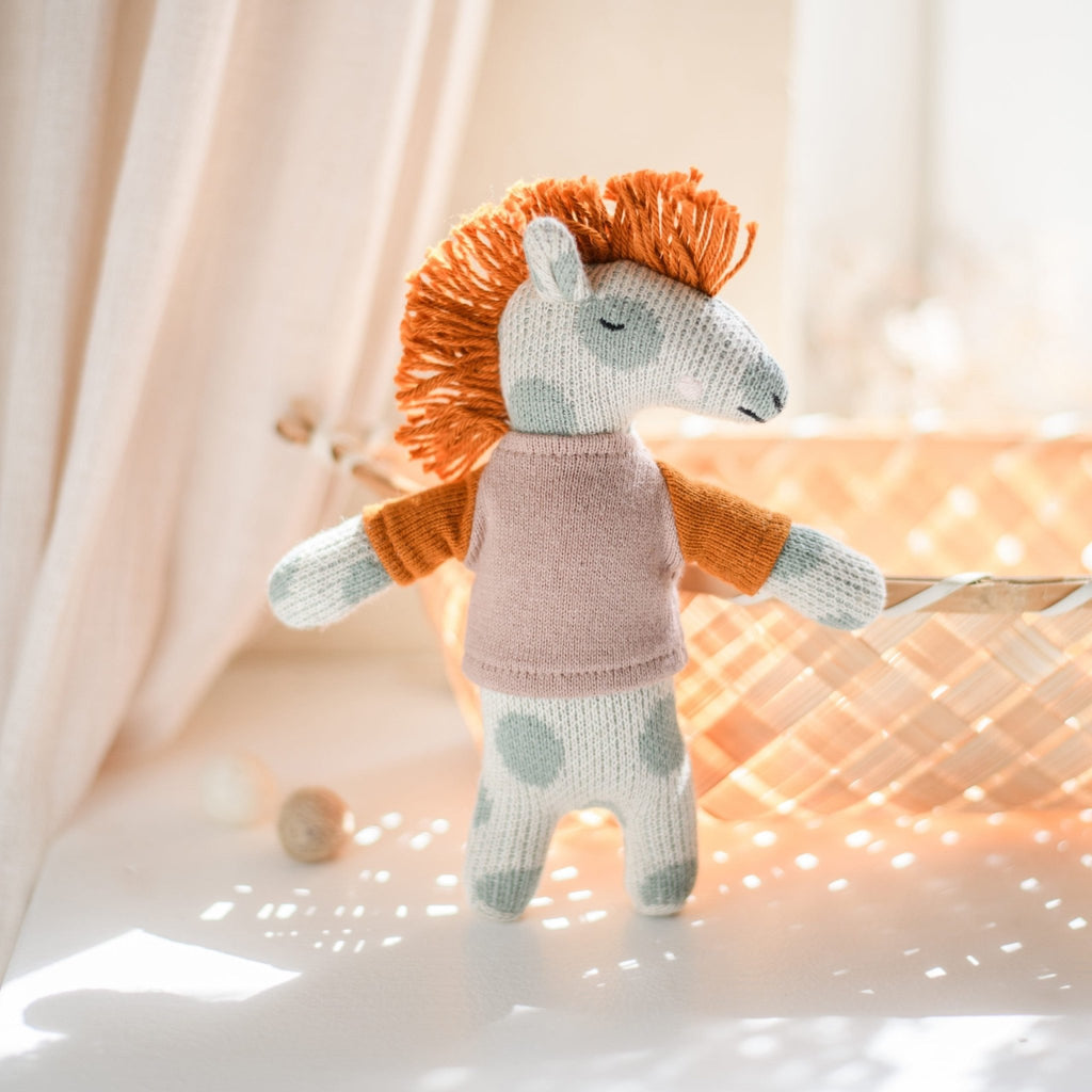 Ava & Yves Mini‑Kuscheltier „Pferd“ – hellblau gepunktet, ca. 12 cm - Sausebrause Shop