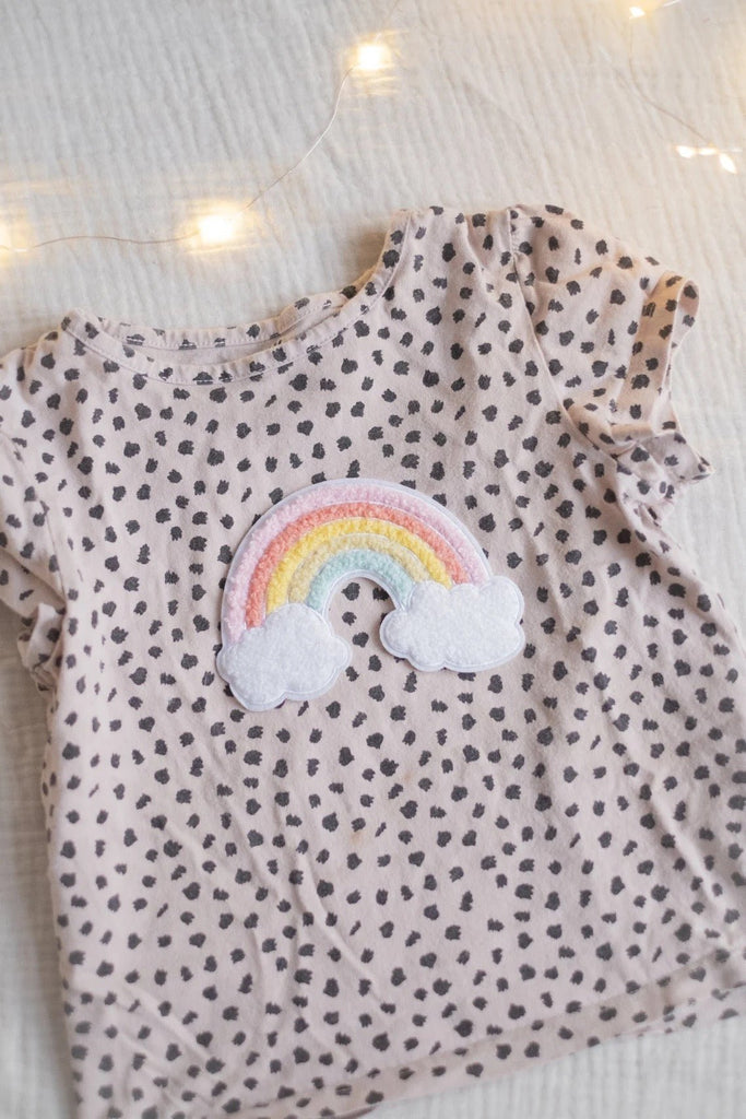 Hej Hanni flauschiges Bügelpatch Regenbogen 12 cm breit - Sausebrause Shop