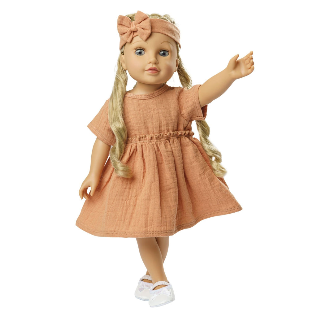 Heless Musselin Puppenkleid mit Rüschen & Haarband karamell - Sausebrause Shop