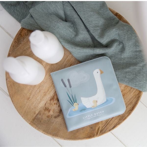Little Dutch Badebuch Little Goose - Sausebrause Shop