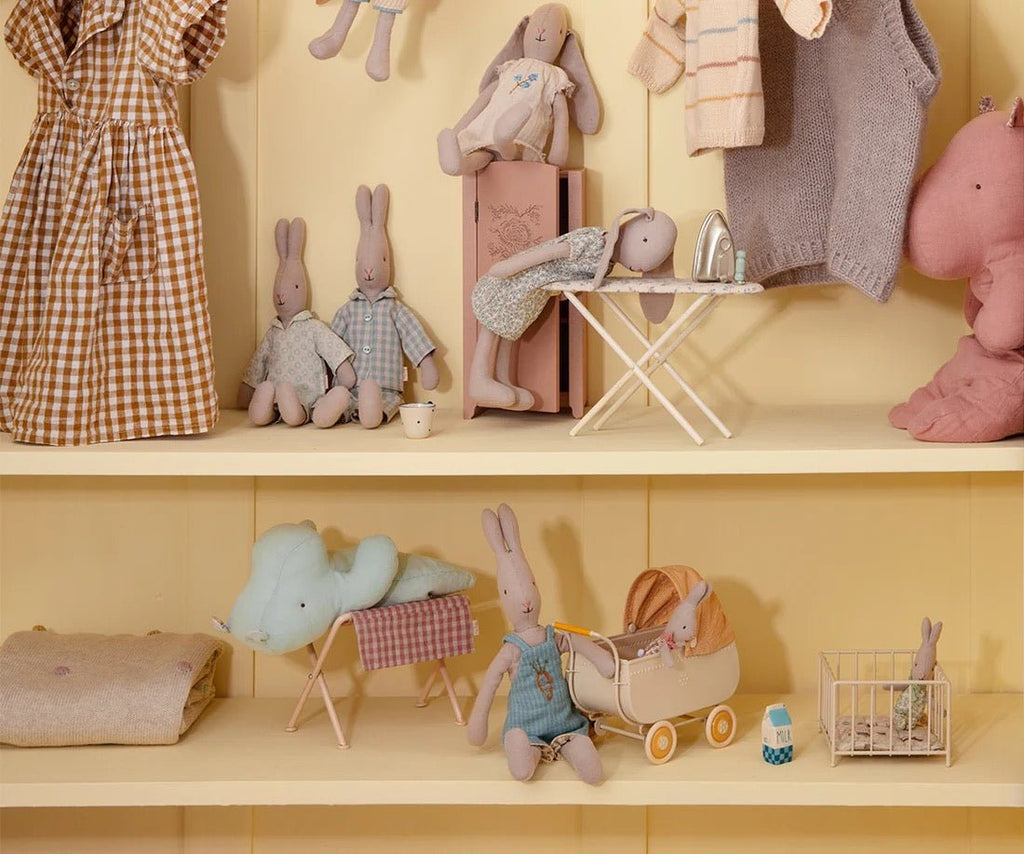 Maileg Wickeltisch Mikro für Babyhasen - Sausebrause Shop