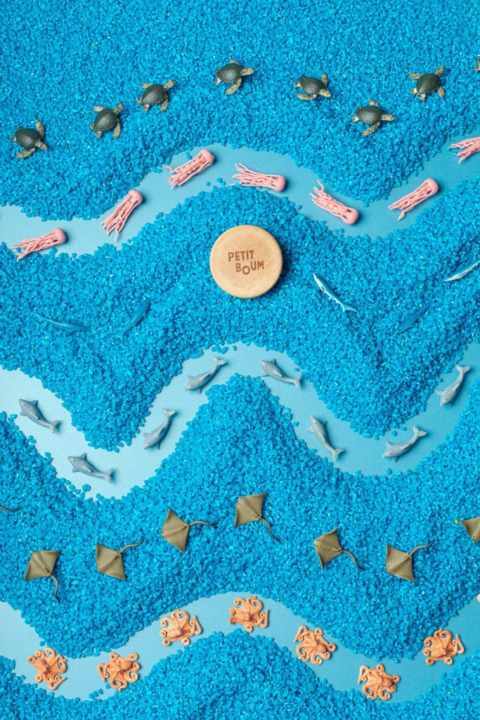 Petit Boum Spy Bottle Sea – Sensorikflasche ab 3 Monaten mit Ozeanwelt - Sausebrause Shop