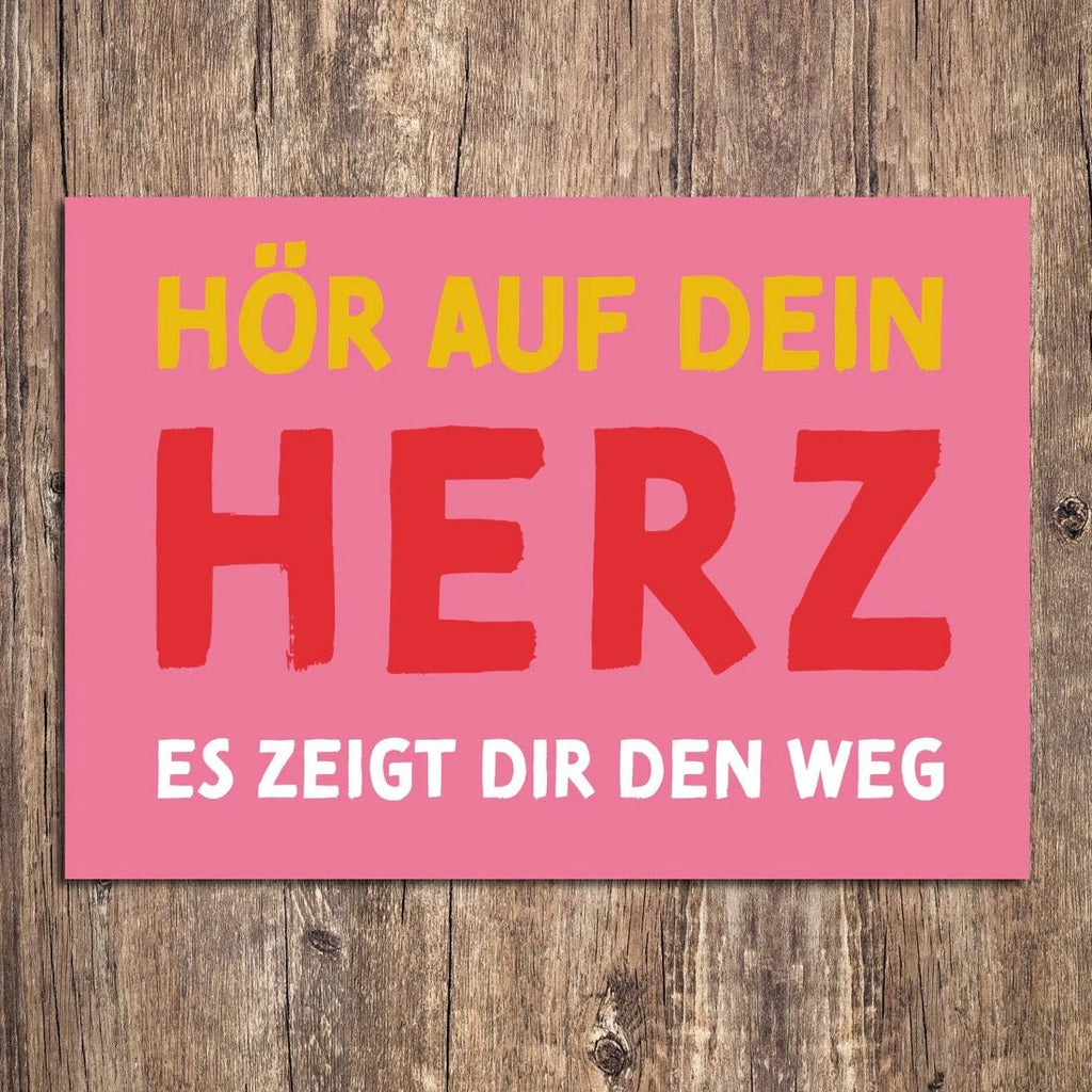 Rüsselfuchs Postkarte „Hör auf dein Herz, es zeigt dir den Weg“ – Mutmacherkarte DIN A6 - Sausebrause Shop