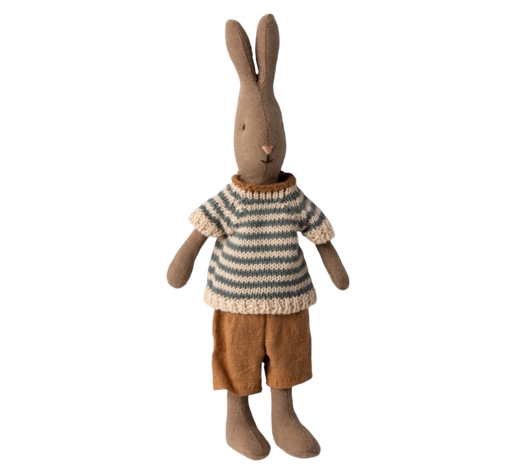 Maileg Hase mit Shirt und Shorts Braun, Größe 2 - Sausebrause Shop